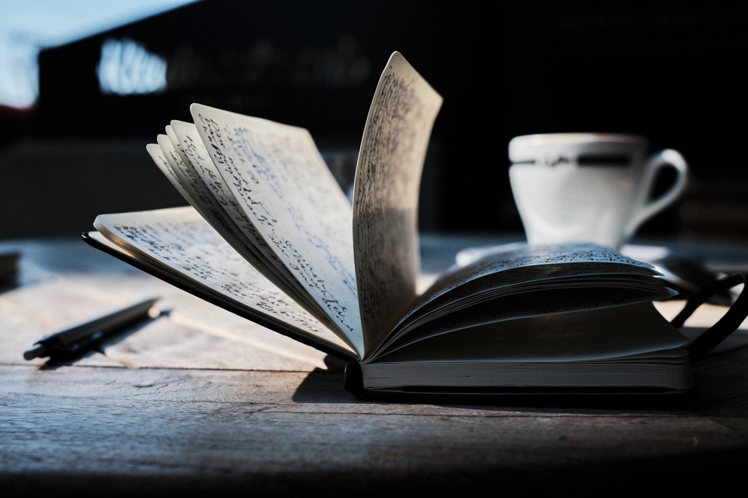 How Everyday Moments Turn Into Lifelong Stories
